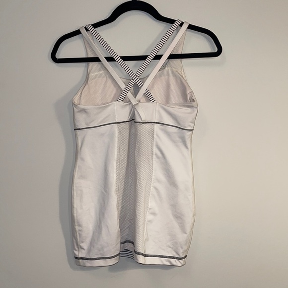 black and white lululemon tank top - Picture 2 of 5